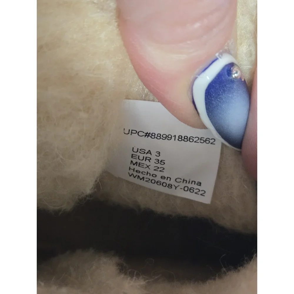 PAWZ By Bearpaw Amelia Youth Size 3 Hickory Genuine Suede Ankle Boots‎ (EUC)